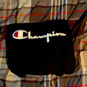 CHAMPION SIGNATURE HOODIE